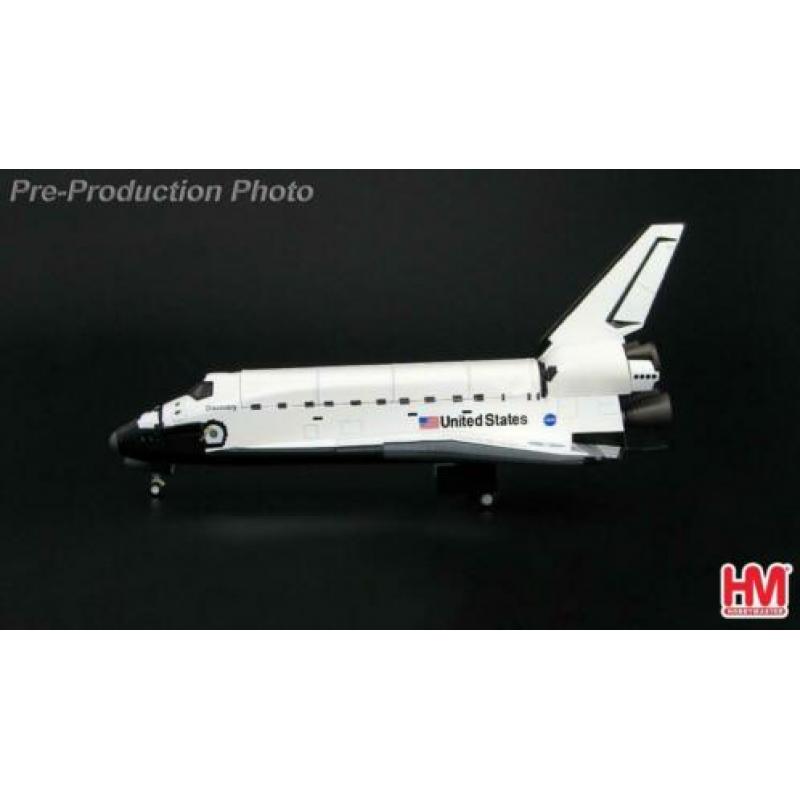 Space Shuttle Discovery STS-95 John Glenn Hobbymaster HL1405