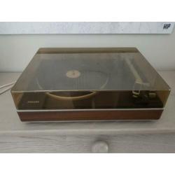 Vintage platenspelertje: Philips 214