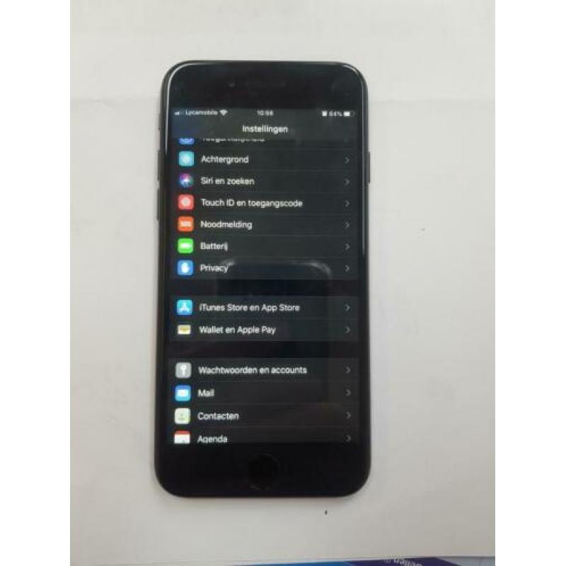 IPhone 7 32gb zit er netjes uit geen Kras