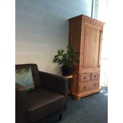 2 grote comfortabele Fauteuils antraciet