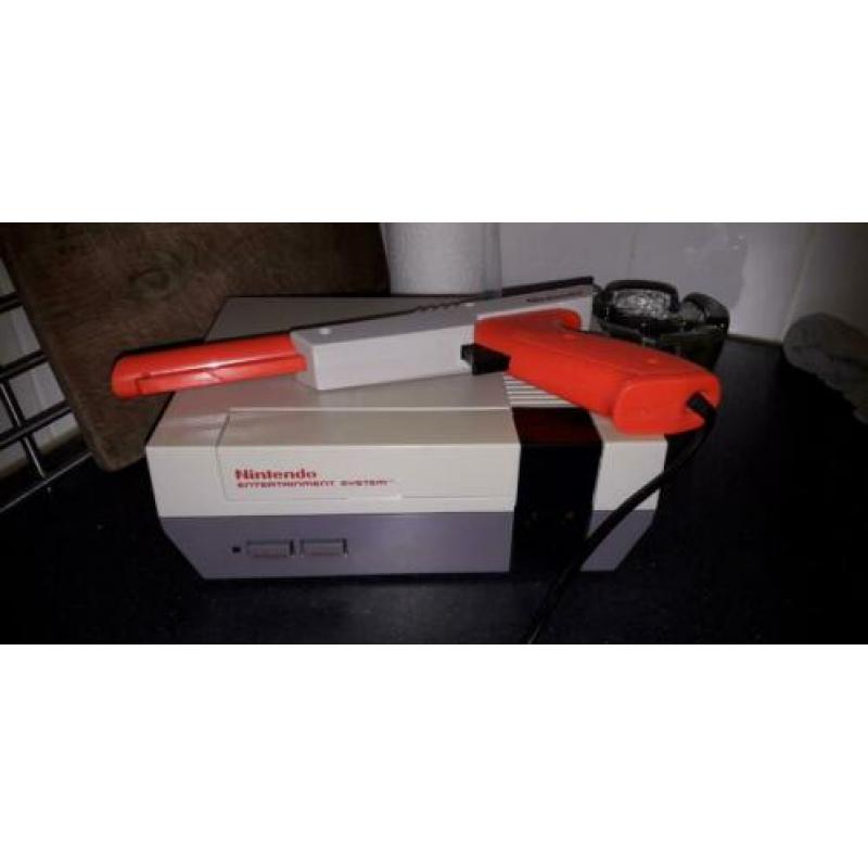 Nintendo nes complete set. is 100%