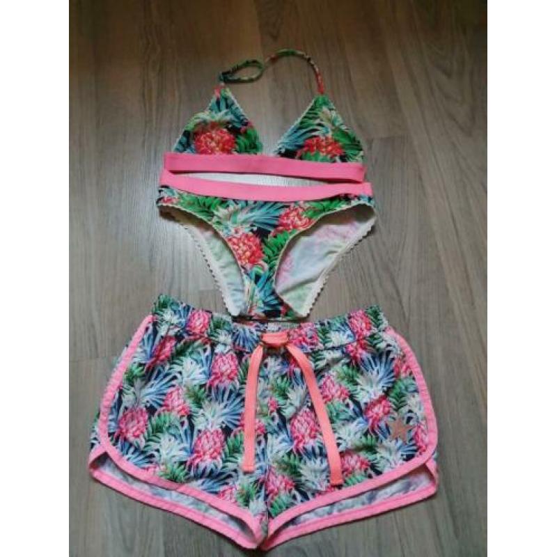 Nieuw staat set bikini short Retour mt 9 10 134 140. Fantas