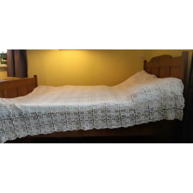 Bed eiken 1940 geheel origineel 130 x 195 cm