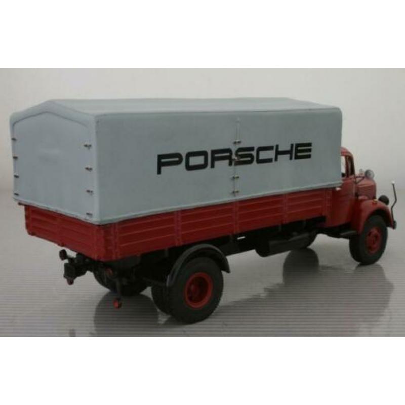 Premium ClassiXXs 1/43 Mercedes L-3500 (Renndienst Porsche)