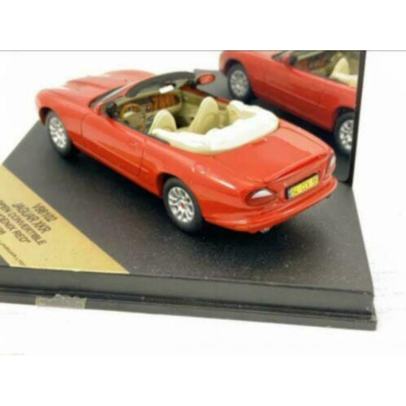 Vitesse Jaguar XKR Confertible 1998 1:43
