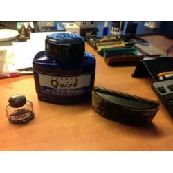 Inktpot groot Parker Quink solv-x royal blue glas groot!