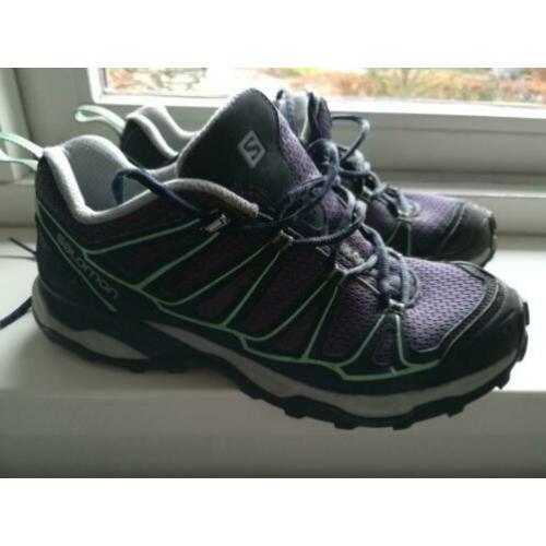 Salomon wandelschoenen maat 42 2/3 UK 8.5