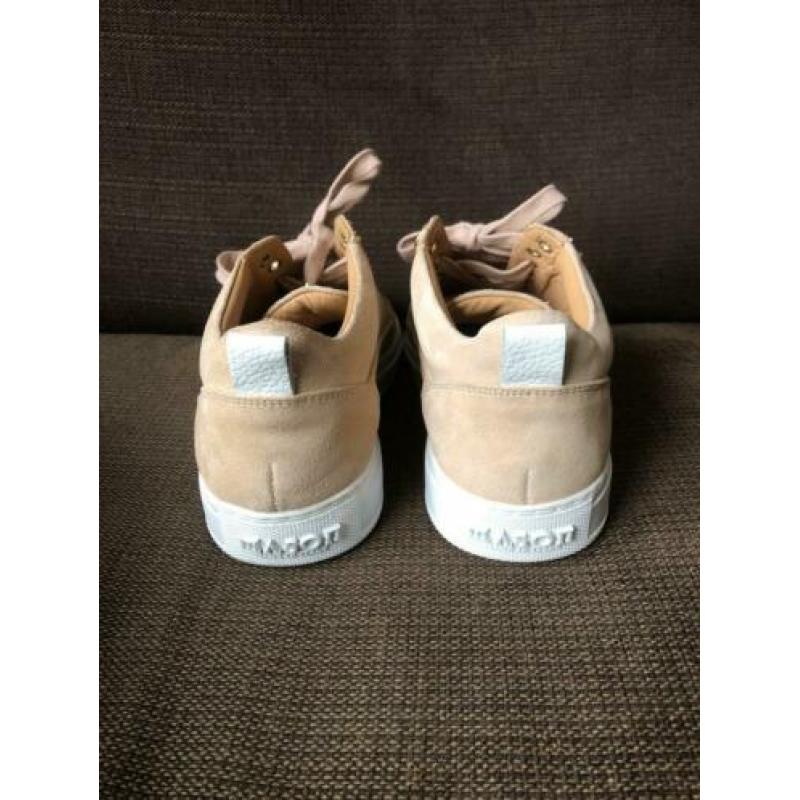 Mason garment tia nude 40,balenciaga mc queen filling pieces
