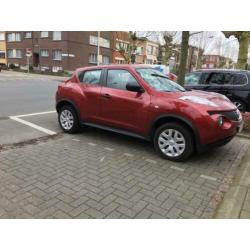 Nissan Juke 25.000km Benzine nieuwe accu/ banden/ ruitenwis
