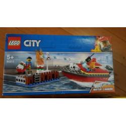 5 nieuwe Lego city doosjes