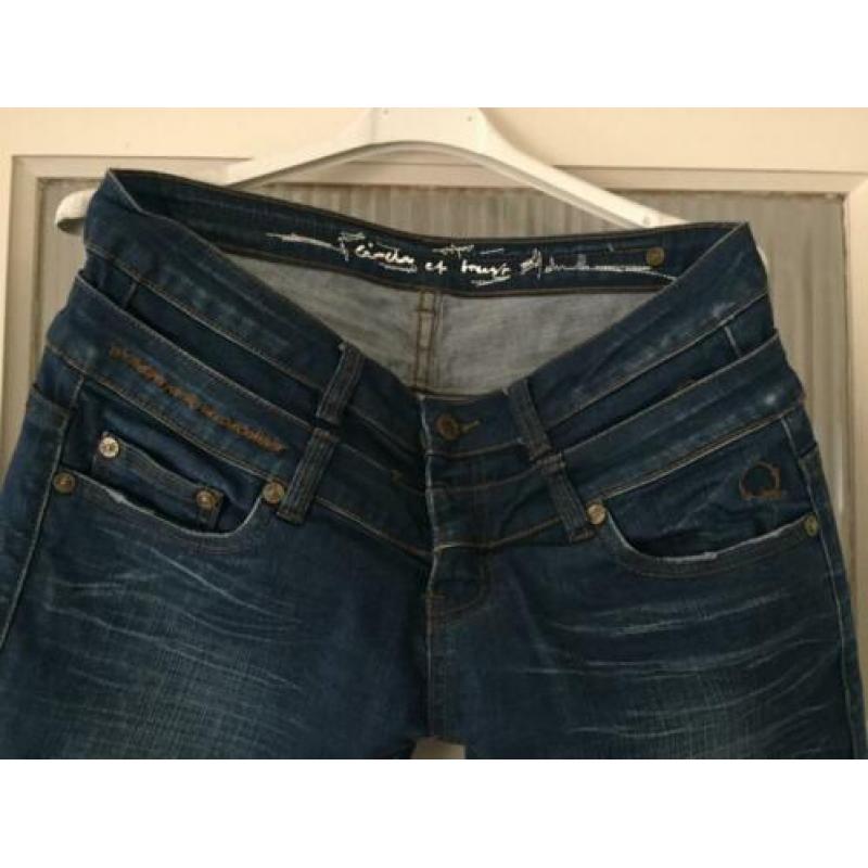 Jeans van Circle of Trust, maat 27