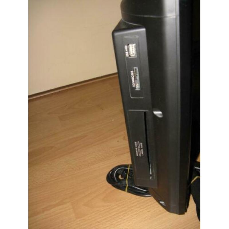 2 LCD televisie