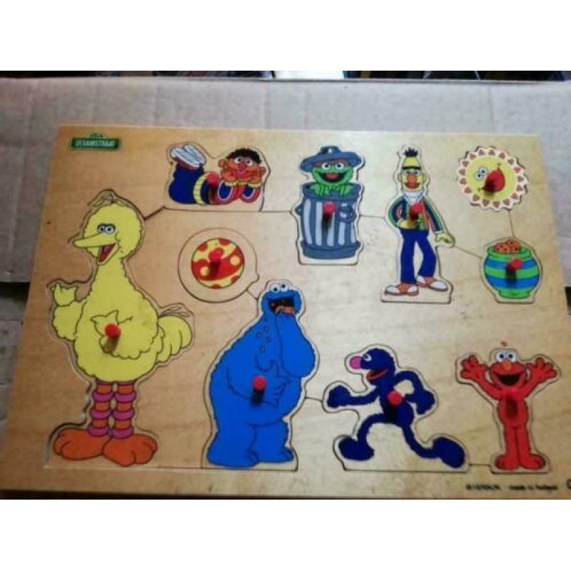Houten Knopjes Puzzels, klok en boekjes
