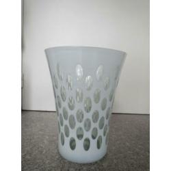 Mooie zware glazen vaas dubbelwandig wit/glaskleur