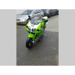 KAWASAKI ZX 7R (bj 1998)