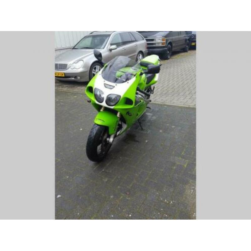 KAWASAKI ZX 7R (bj 1998)