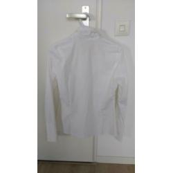 Witte blouse dames met rouches aan kraag