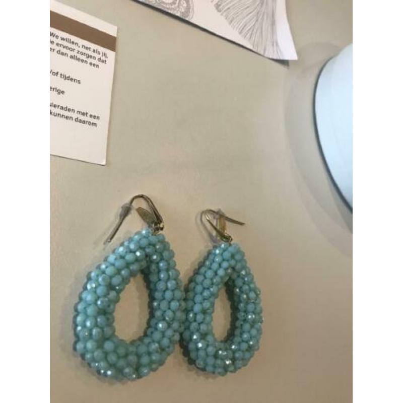 LOTT exclusive collection oorbellen glassberry drop blauw L