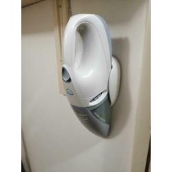 kruimeldief black & decker met zuigaccessoires