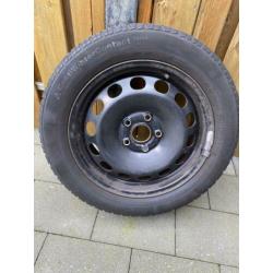 4 winterbanden michelin/continental, 5 en 6 mm, 205/55/16