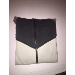 Nike tech fleece zwart/wit