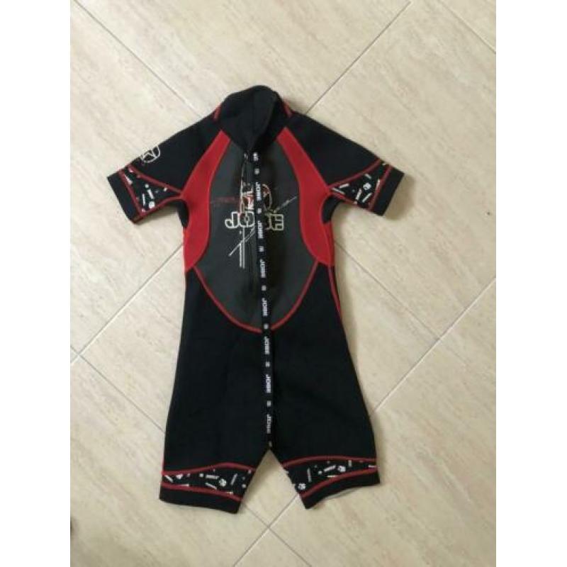 Jobe wetsuit maat 134 kleur zwart super mooi