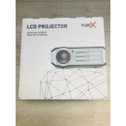 Beamer / LCD Projector