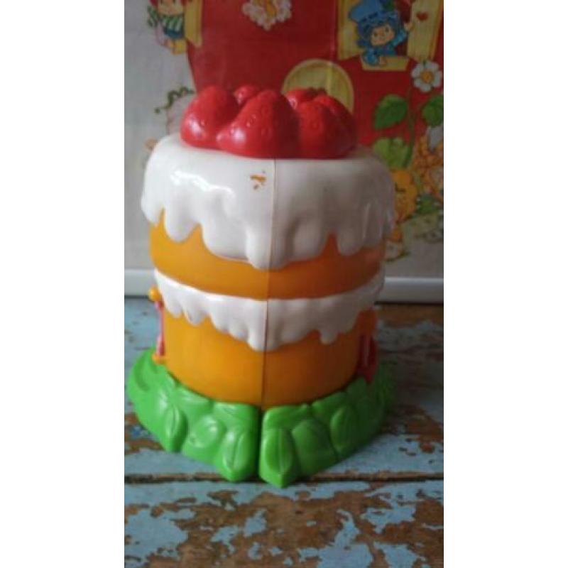 Vintage Strawberry shortcake mini huisje