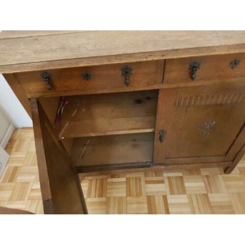 Te koop antiek dressoir
