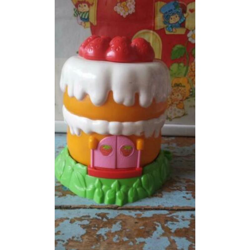 Vintage Strawberry shortcake mini huisje