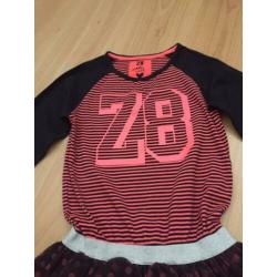 Donkerblauw / roze jurk met tule stippen rok mt 128 - 134 Z8