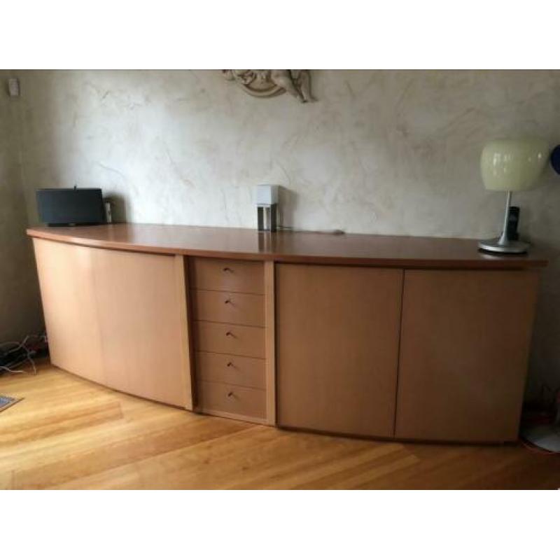 Dressoir van perenhout