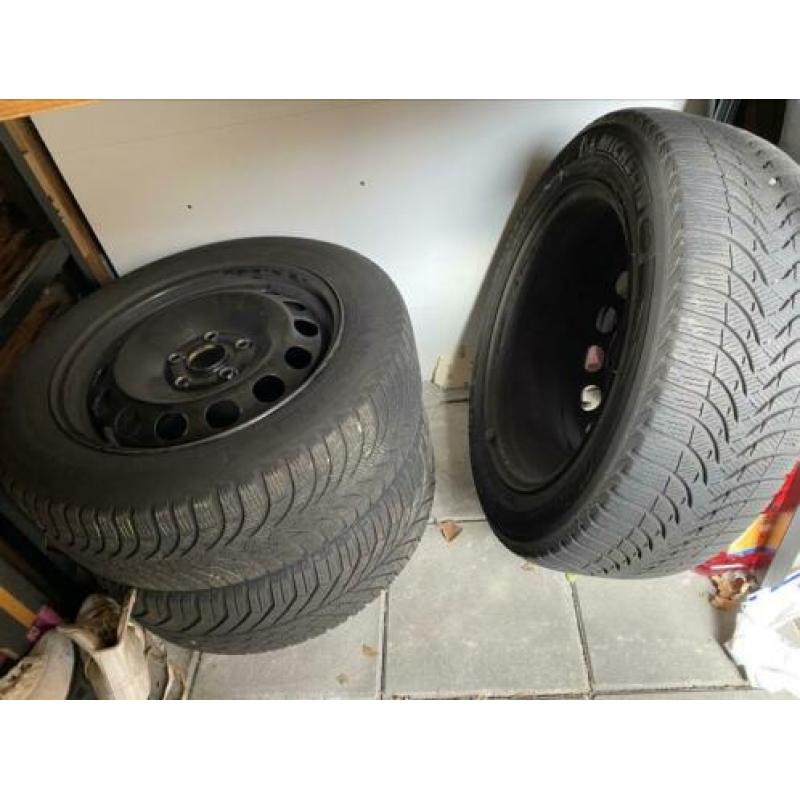4 winterbanden michelin/continental, 5 en 6 mm, 205/55/16