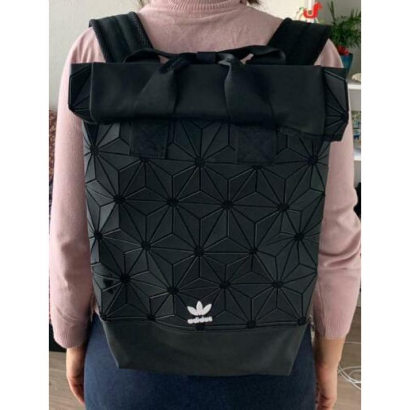 Adidas limited edition 3d brand new triangle backpack