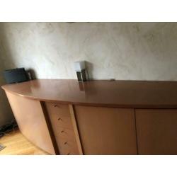 Dressoir van perenhout
