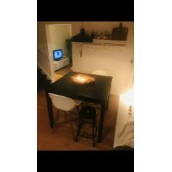 Bartafel incl. stoelen en krukken