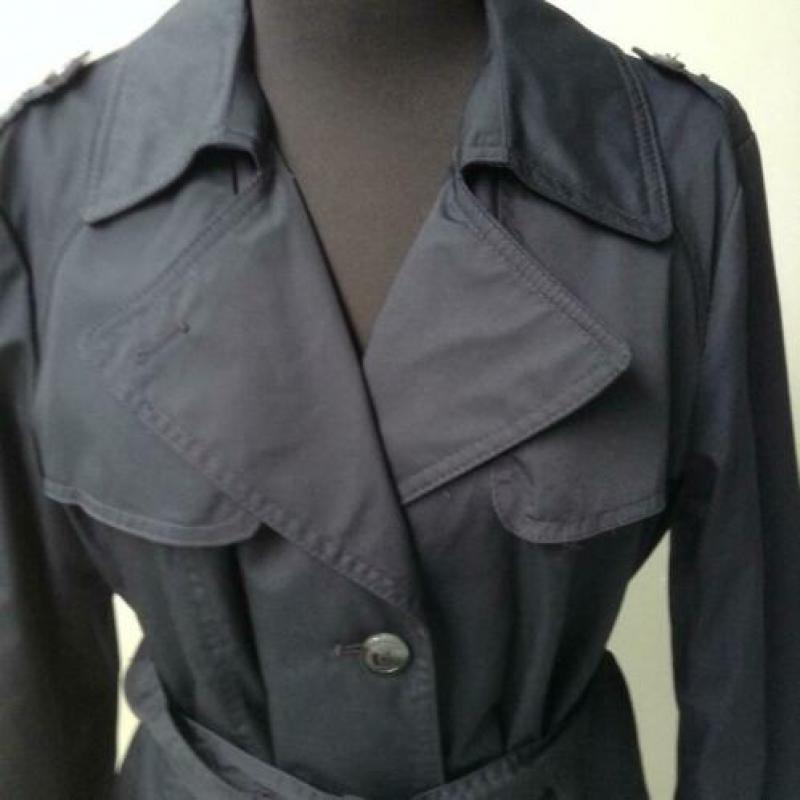 Dames trenchcoat 44