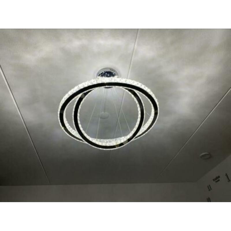 Grote led lamp ring vorm