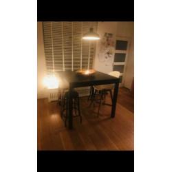 Bartafel incl. stoelen en krukken