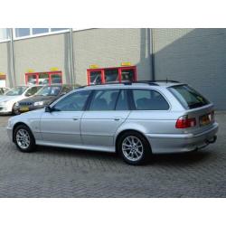 BMW 5-serie Touring 520i Edition YOUNGTIMER /LEDER /NAVI NAP