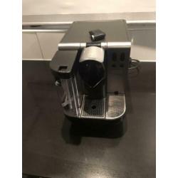 Nespresso DeLonghi EN680 compleet