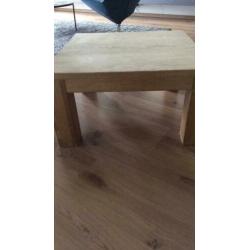 Eiken eettafel en 2 salontafels