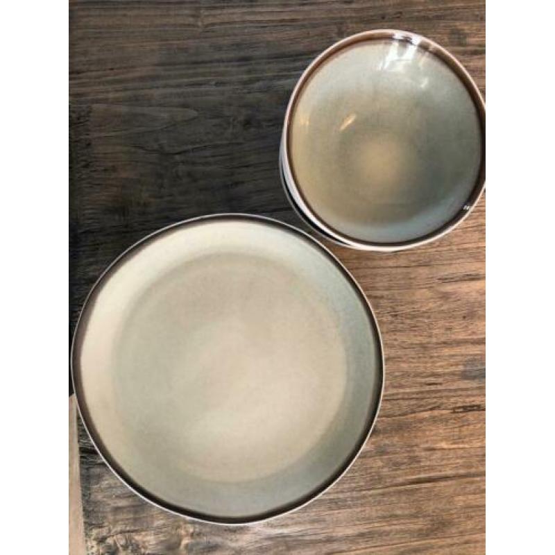 Borden Diep en Diner Cosy & Trendy Fez Groen