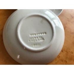 Wedgwood Zeldzaam! Twaalf schoteltjes guirlande Cream ware