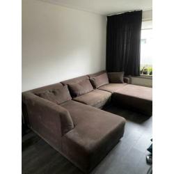 Zeer grote heerlijke lounge hoekbank! Met hocker!3.40mtr