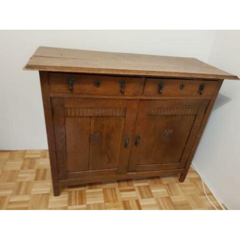 Te koop antiek dressoir