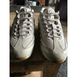 Hele mooie nike air Max in maat 42!