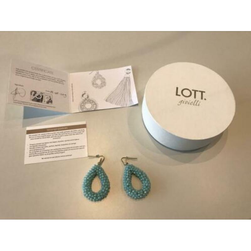 LOTT exclusive collection oorbellen glassberry drop blauw L