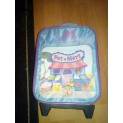 Kidsroom kinderkoffertje mét wieltjes