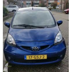 Toyota Aygo 1.0 12V Vvt-i 5DRS MMT 2008 Blauw